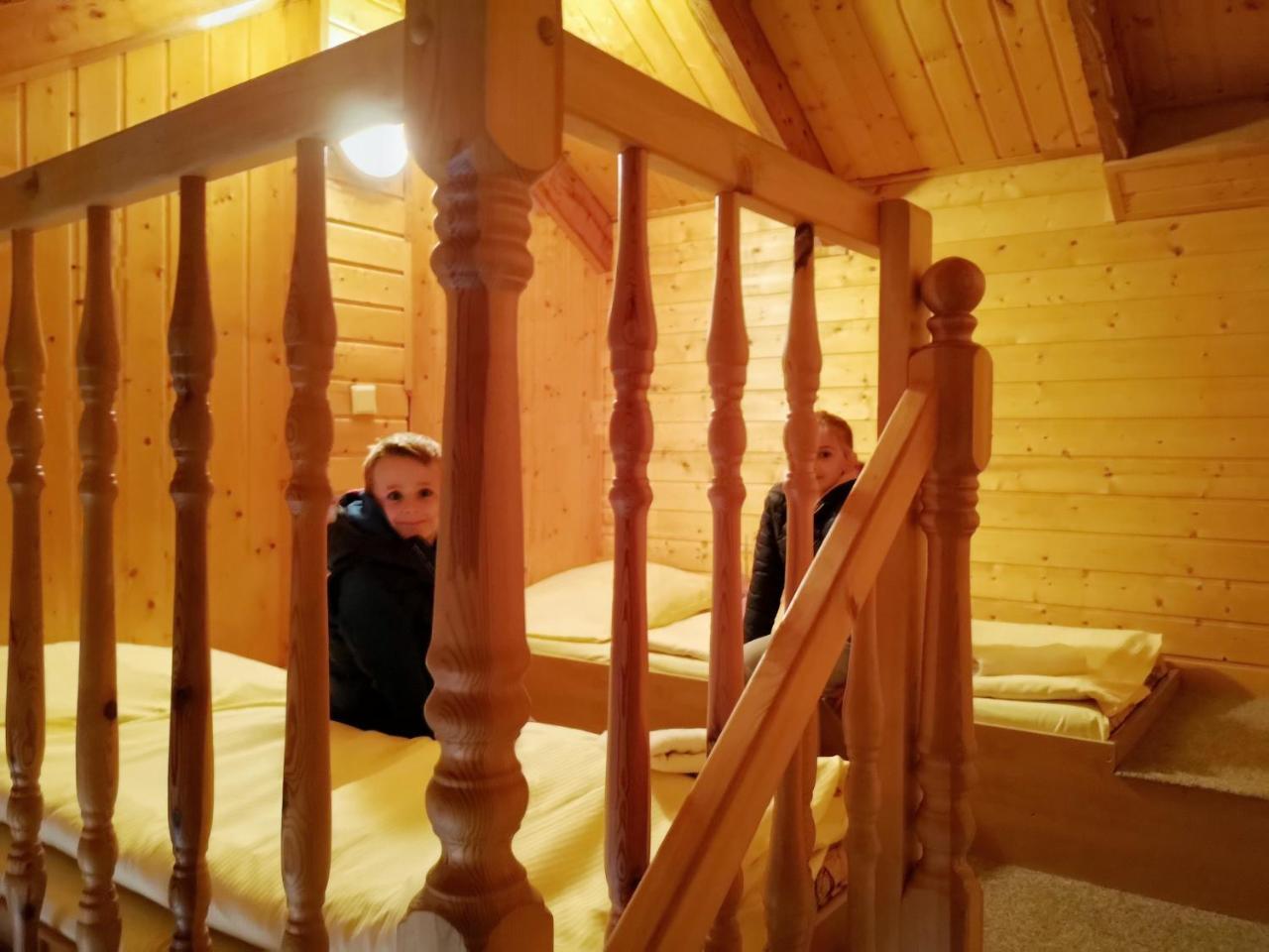Bergzentrum Pam Яхимов Екстериор снимка