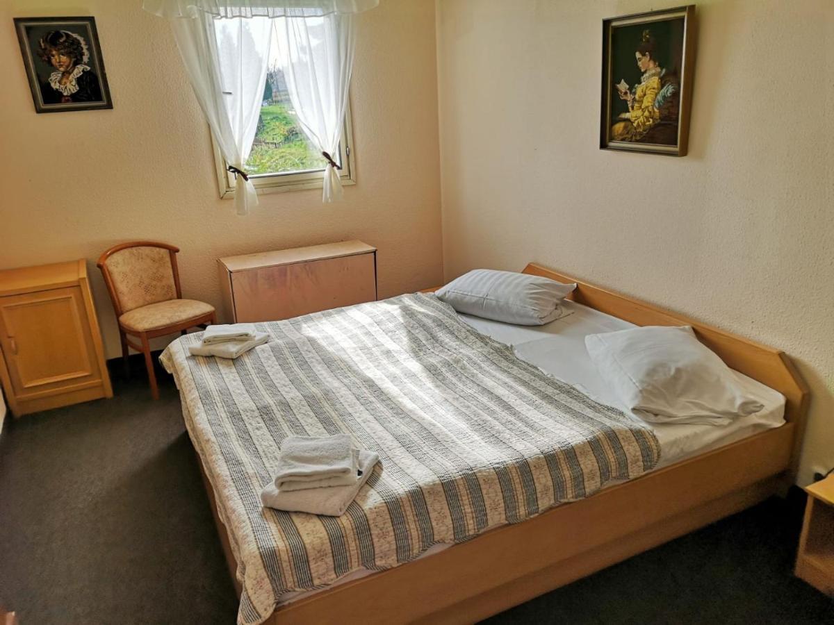 Bergzentrum Pam Яхимов Екстериор снимка